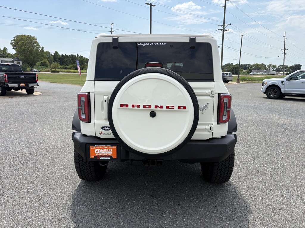 New 2026 Ford Bronco Outer Banks SUV