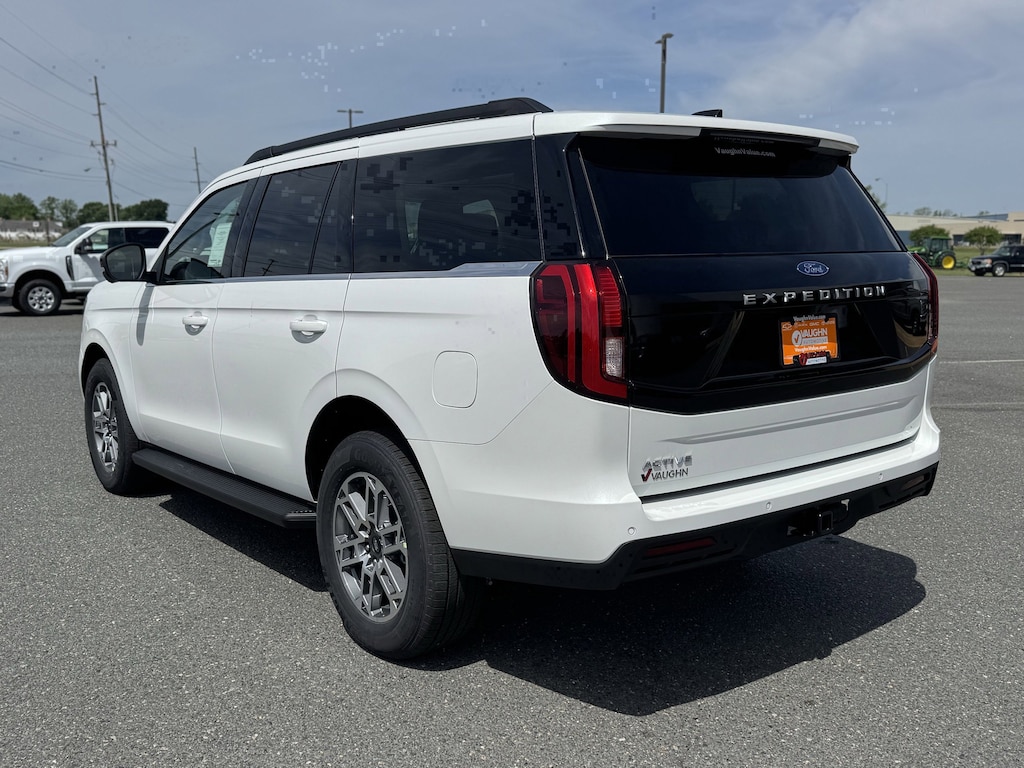 New 2026 Ford Expedition Active SUV