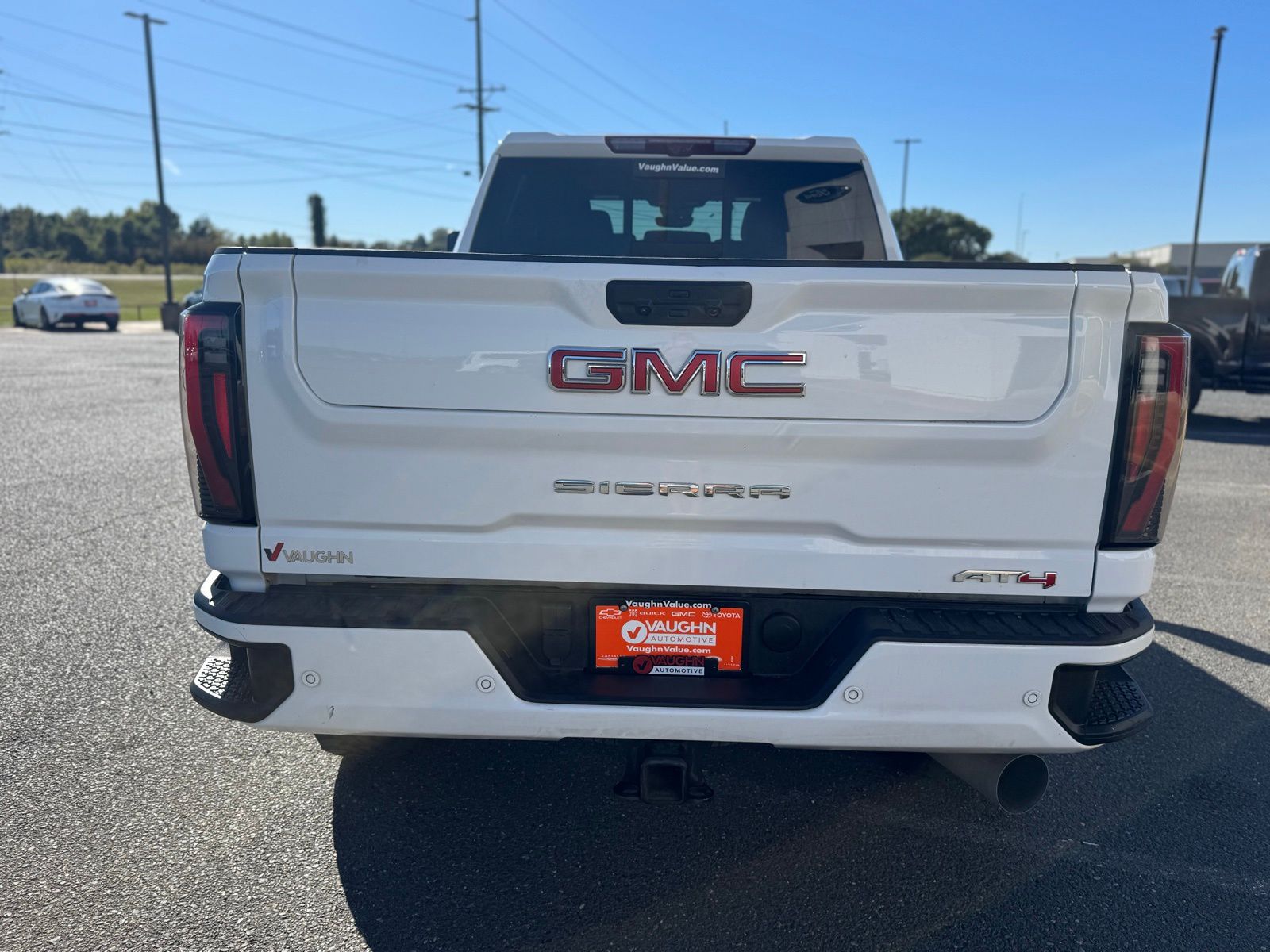 2024 Gmc Sierra HD AT4 photo 3
