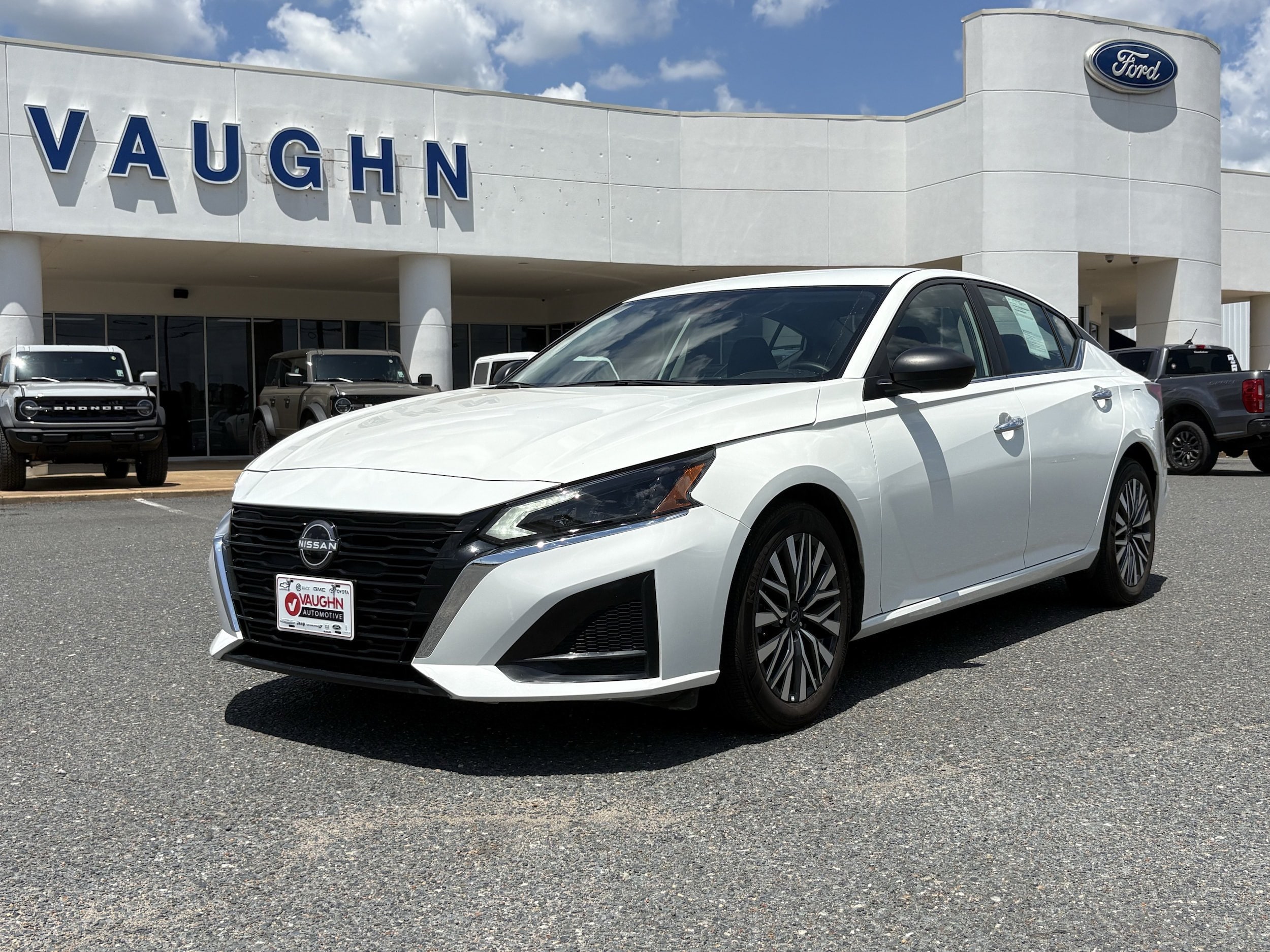 2025 Nissan Altima