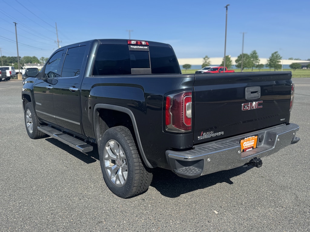 Used 2018 GMC Sierra 1500 SLT Truck