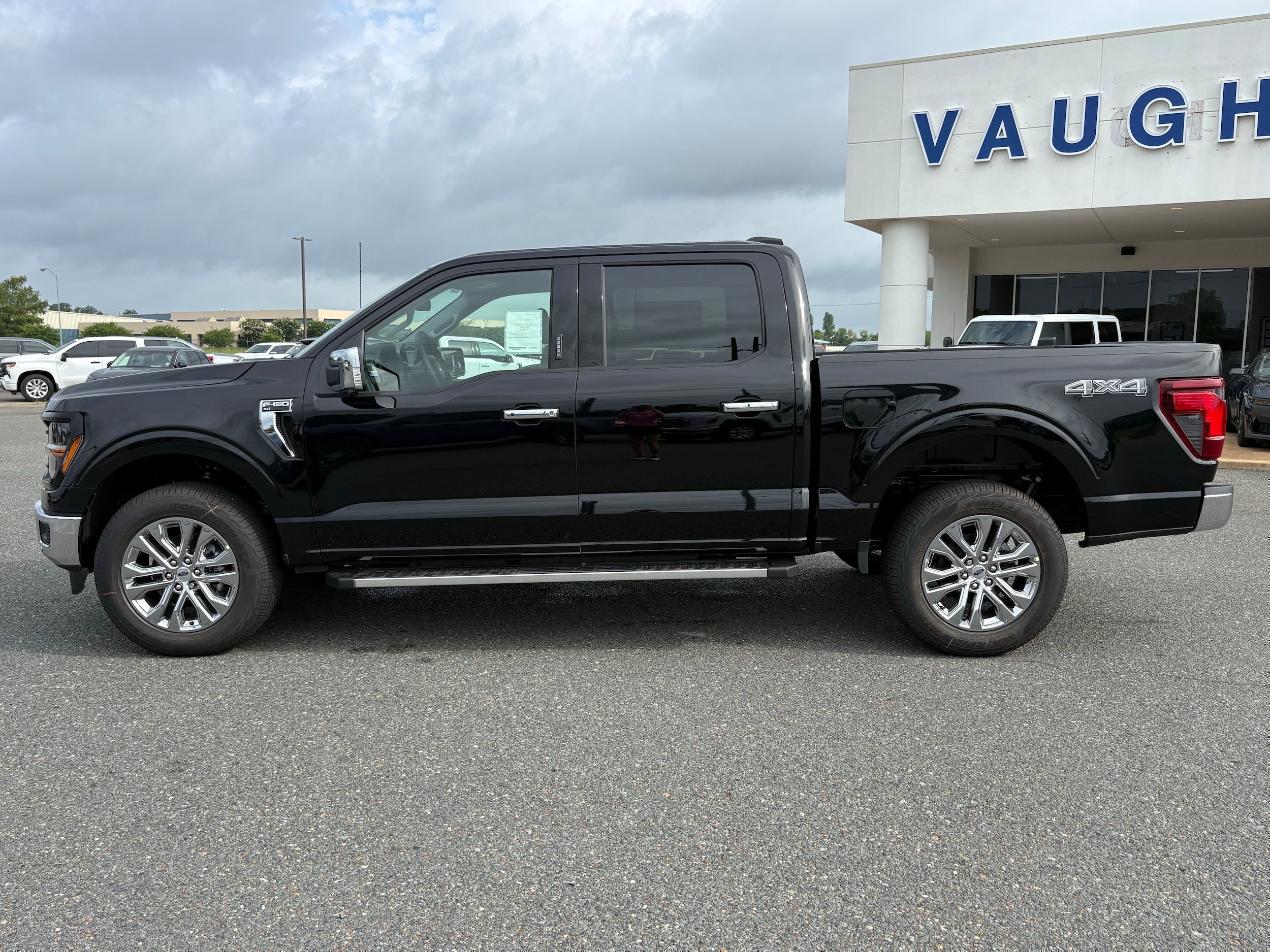 New 2026 Ford F-150 XLT Truck SuperCrew Cab
