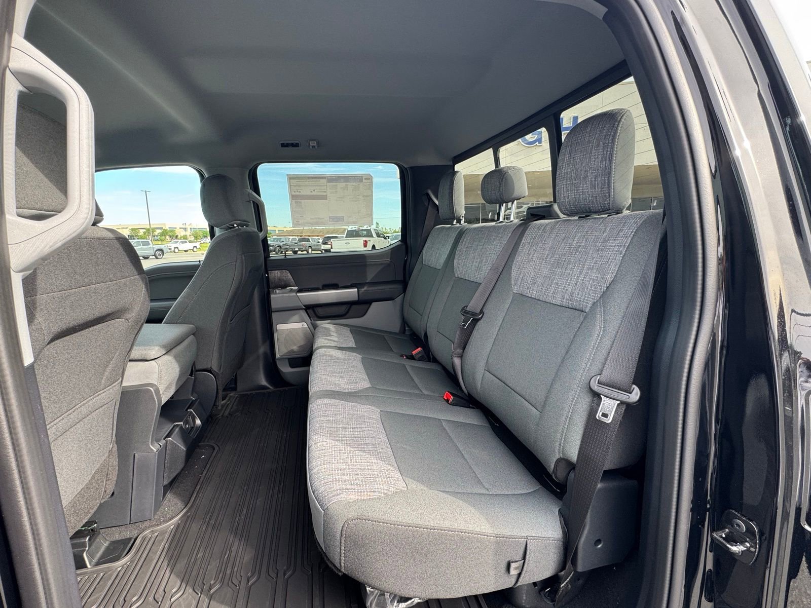 2026 Ford F-250 Super Duty XLT - Photo 15