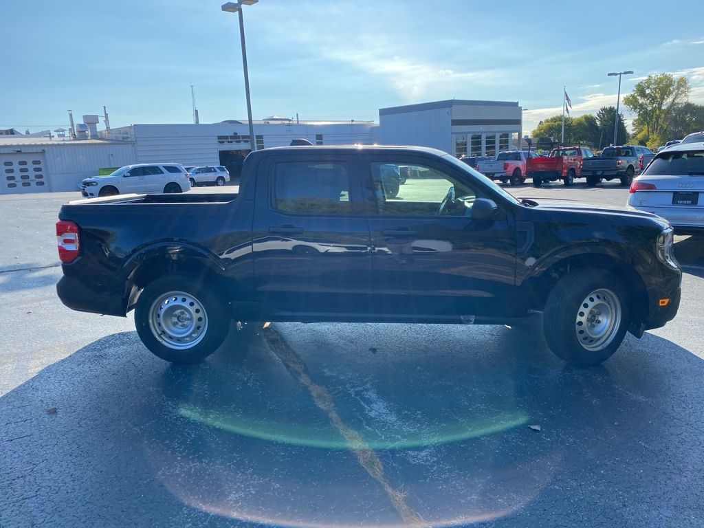 2025 Ford Maverick XL photo 4