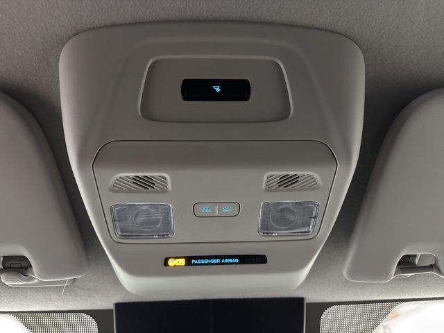 2025 Ford Transit Van Base - Photo 16