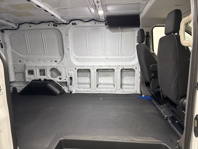 2025 Ford Transit Van Base - Photo 25