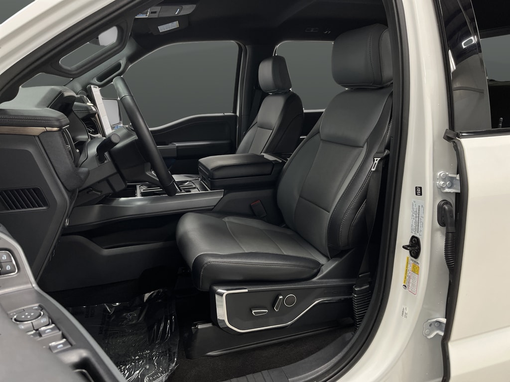 Used 2022 Ford F-150 Lightning Lariat Truck