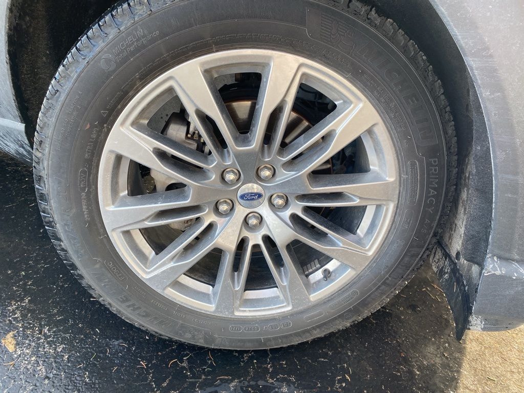 Certified 2025 Ford Explorer Platinum SUV