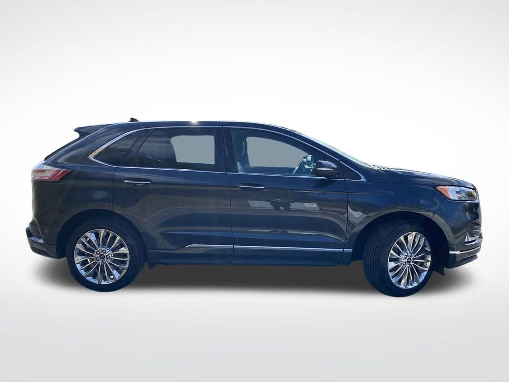 Certified 2022 Ford Edge Titanium SUV