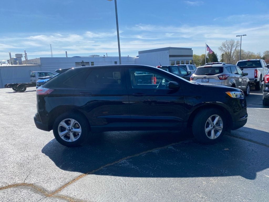Certified 2024 Ford Edge SE SUV