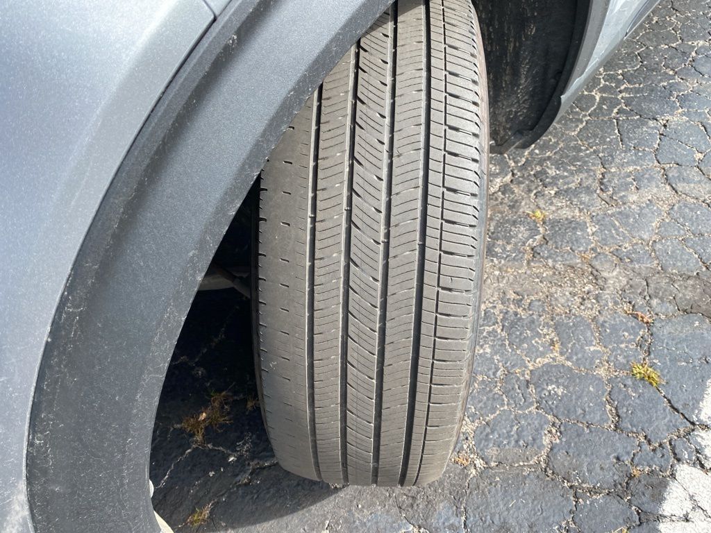 2023 Ford Explorer ST-Line photo 4