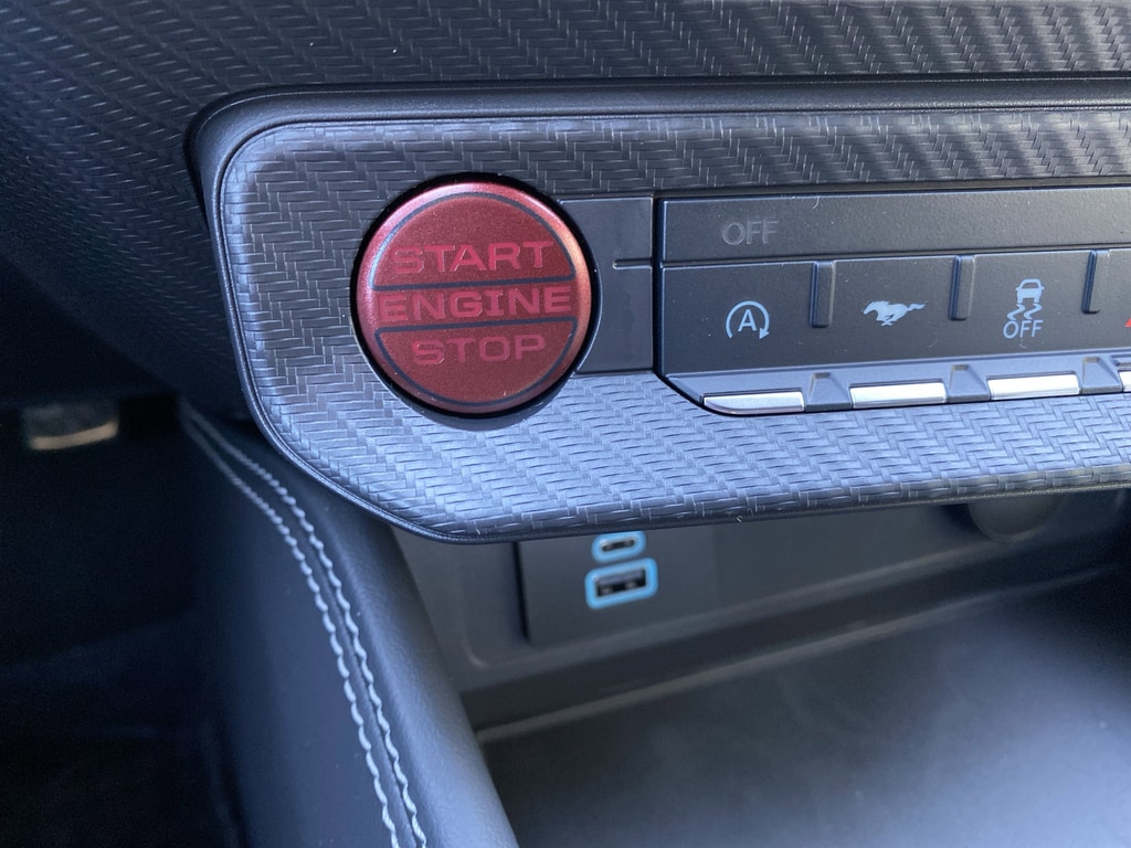 2025 Ford Mustang GT Premium Fastback - Photo 35