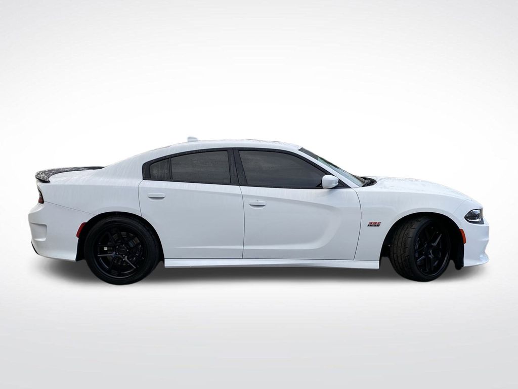 2022 Dodge Charger R/T Scat Pack photo 2