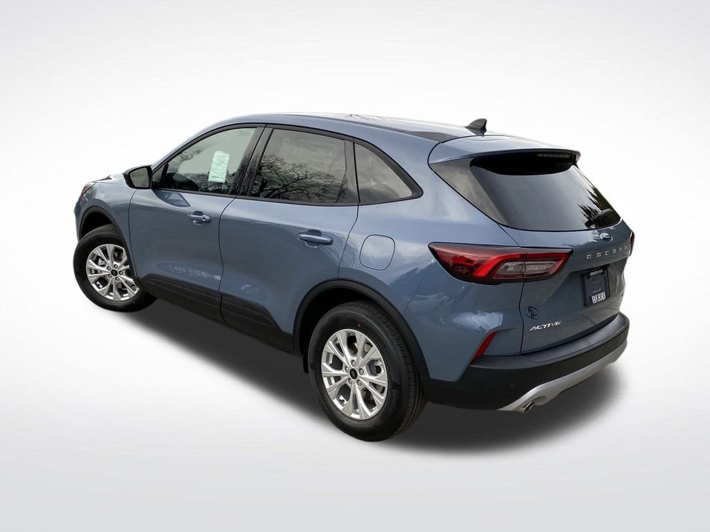 2026 Ford Escape Active photo 3