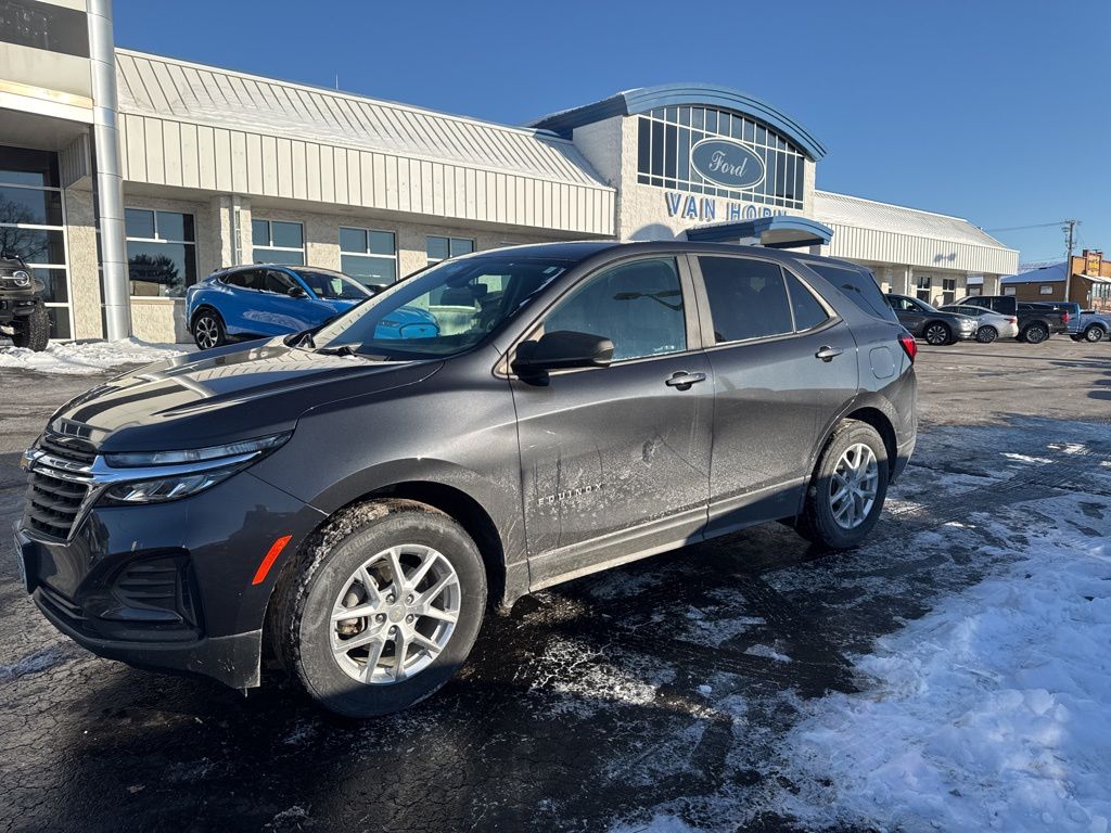 2022 Chevrolet Equinox LS