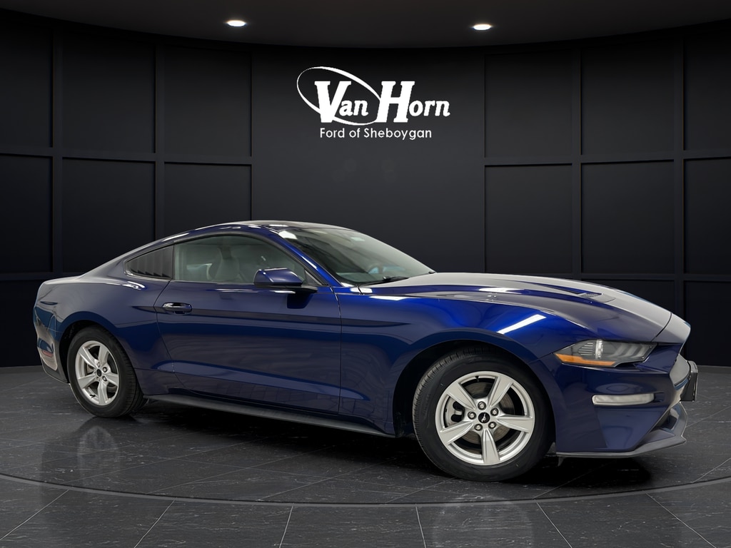 2020 Ford Mustang EcoBoost Coupe's photo