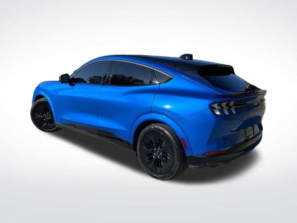 2025 Ford Mustang Mach-E GT photo 3
