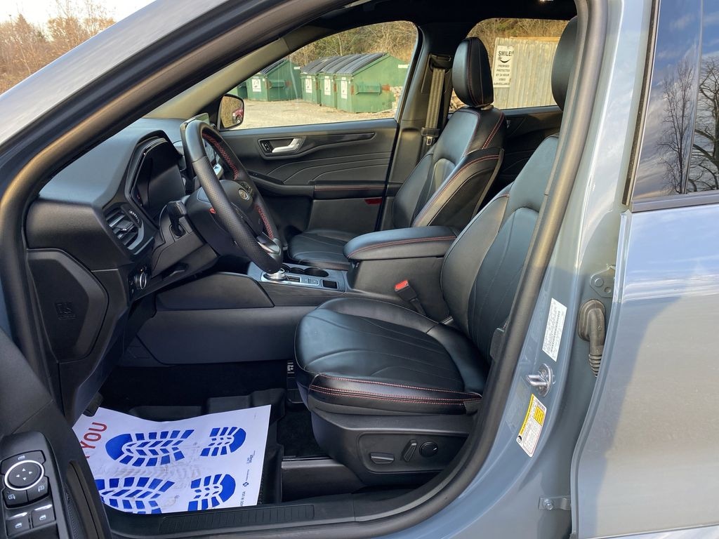 Certified 2025 Ford Escape Hybrid ST-Line Elite SUV