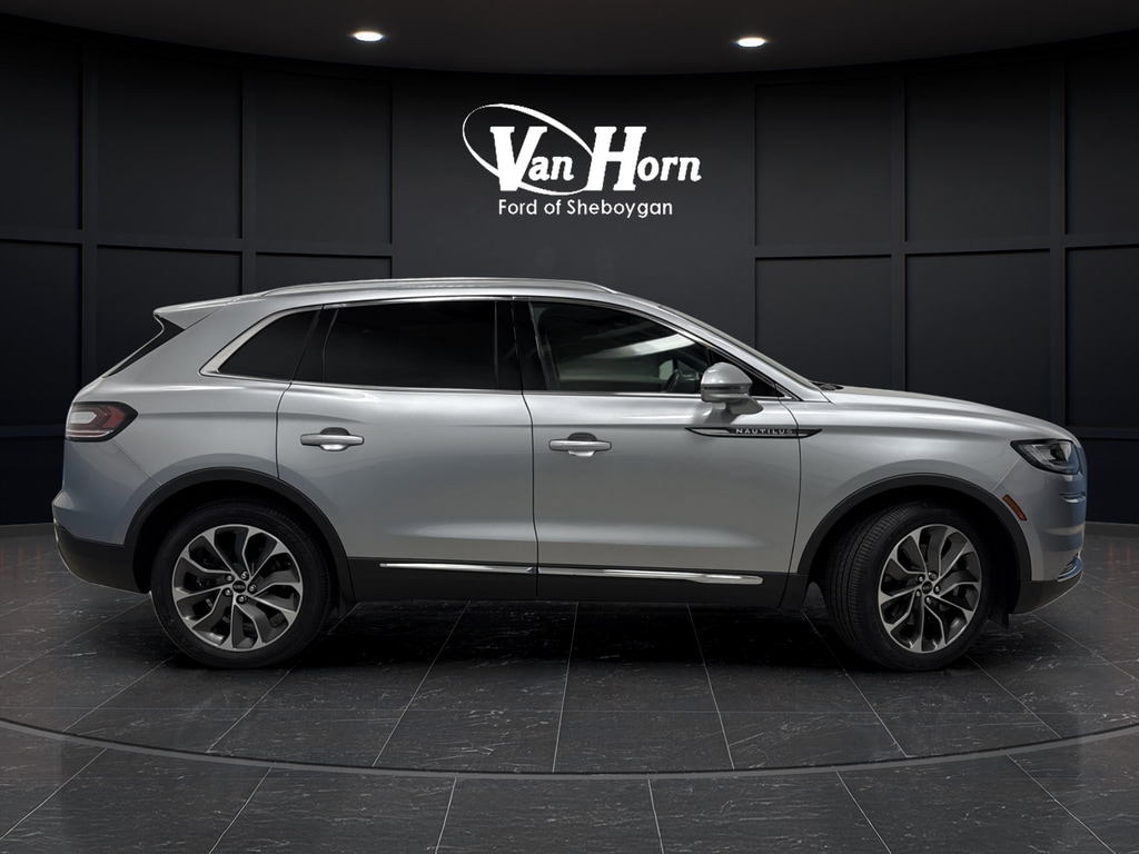 Used 2022 Lincoln Nautilus Reserve SUV