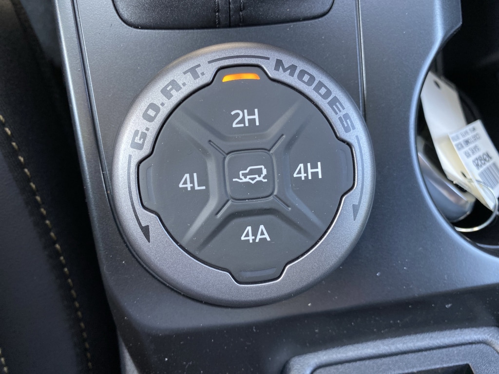 2025 Ford Bronco 4-Door Badlands - Photo 28