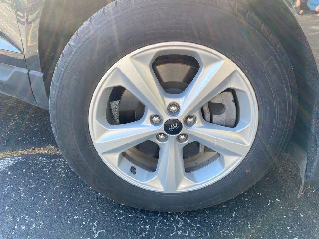 Certified 2024 Ford Edge SE SUV