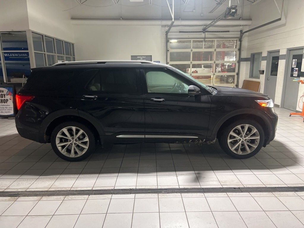Used 2021 Ford Explorer Platinum SUV