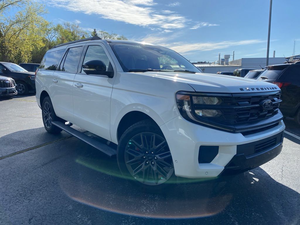 2025 Ford Expedition Platinum MAX 4x4's photo
