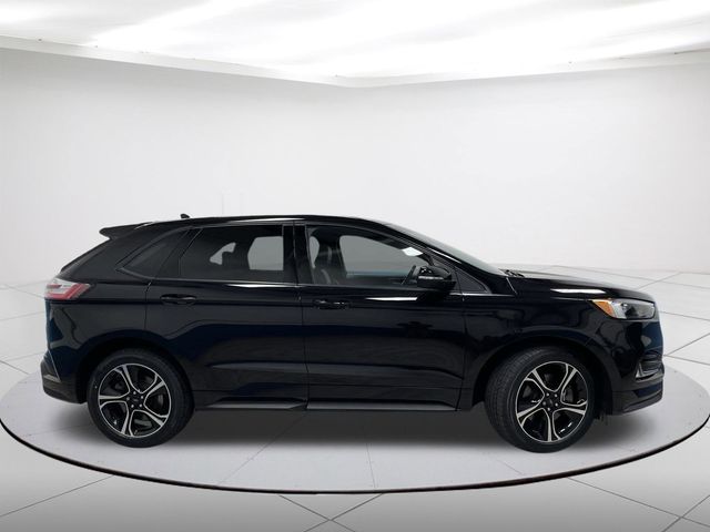 Used 2020 Ford Edge ST with VIN 2FMPK4AP1LBA74845 for sale in Sheboygan, WI