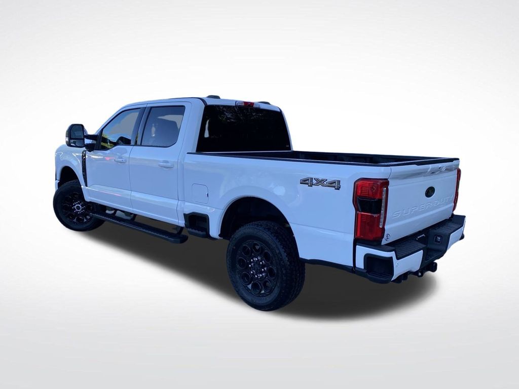 2026 Ford F-250 XLT photo 3