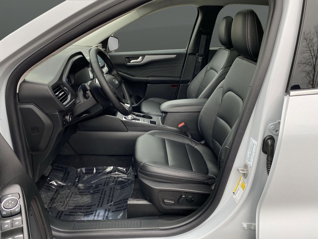 New 2026 Ford Escape Platinum SUV