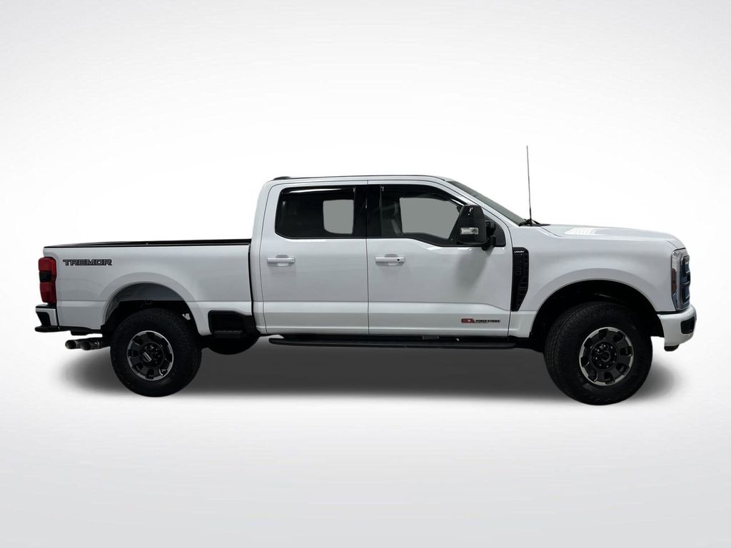 2024 Ford F-250 photo 2