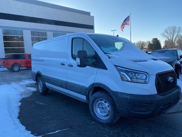 2025 Ford Transit photo 2