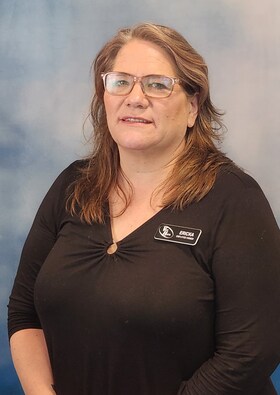 Staff member Erika Thompson from ID_aee73484a053