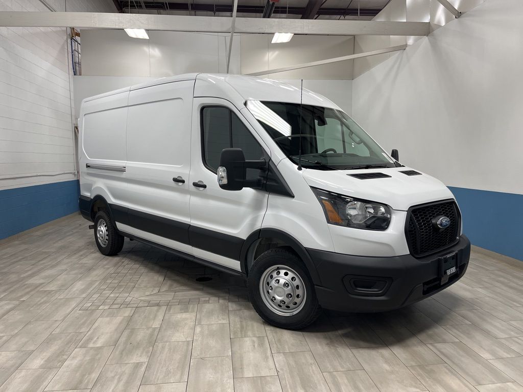 2025 Ford Transit Van Base's photo