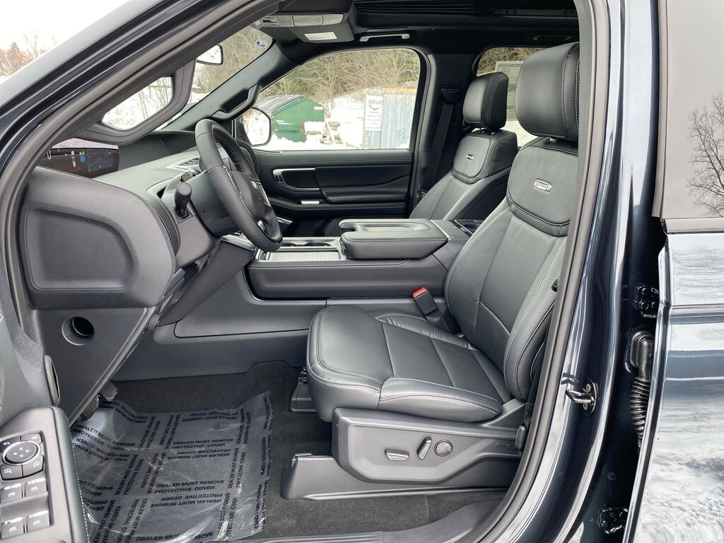 New 2025 Ford Expedition Max Platinum SUV