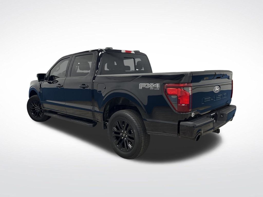 2024 Ford F-150 XLT photo 3