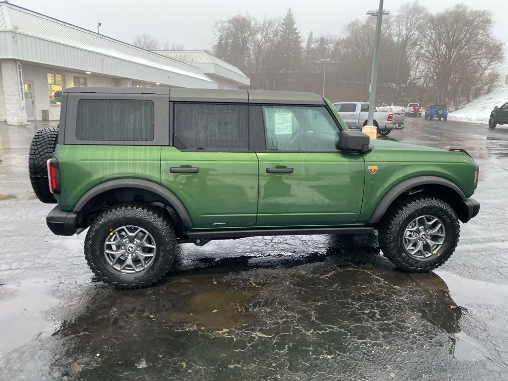 New 2025 Ford Bronco Badlands SUV