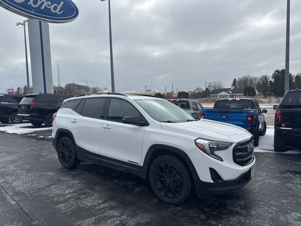 2020 GMC Terrain SLT