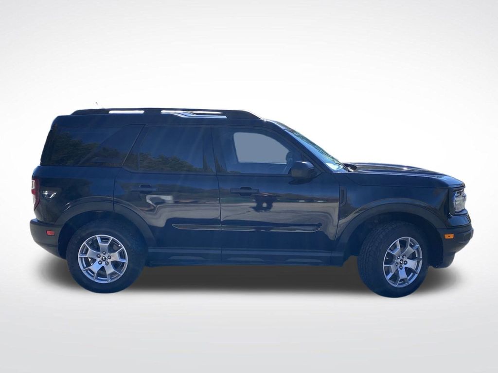 2021 Ford Bronco Sport Base photo 2