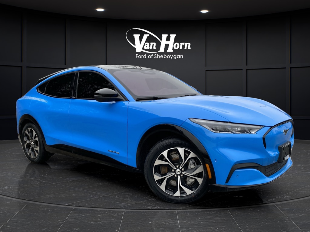 Used 2022 Ford Mustang Mach-E Premium SUV