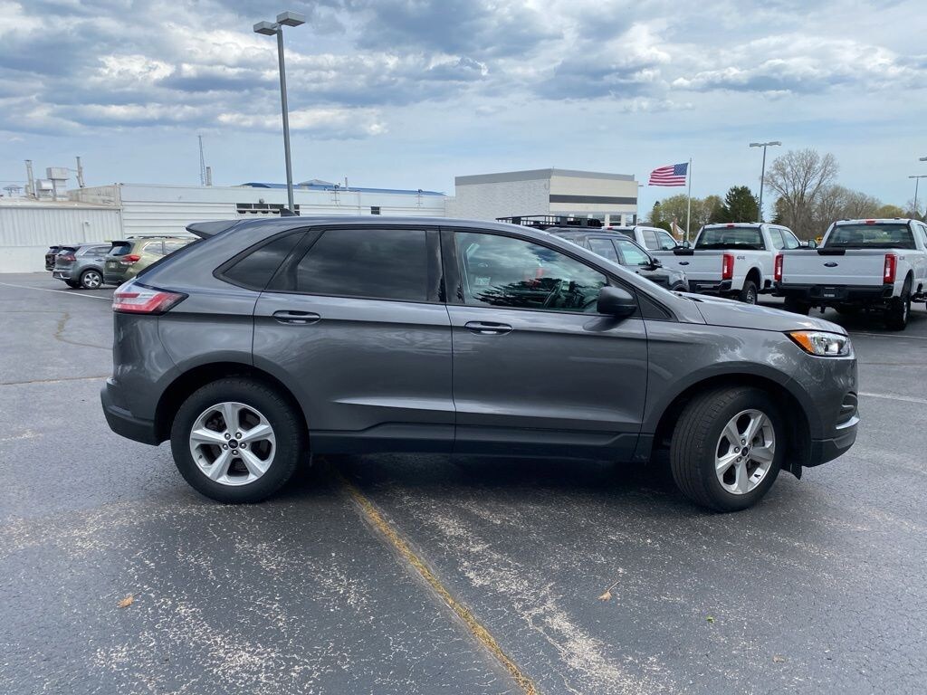 Certified 2024 Ford Edge SE SUV