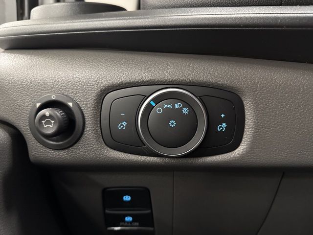 2025 Ford Transit Van Base - Photo 18