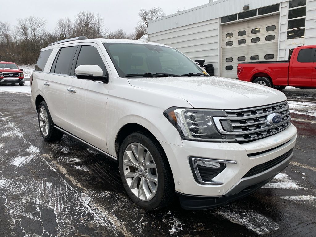 2019 Ford Expedition Limited's photo