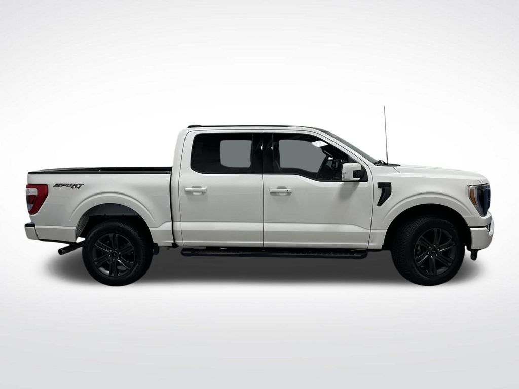 2023 Ford F-150 Lariat photo 2