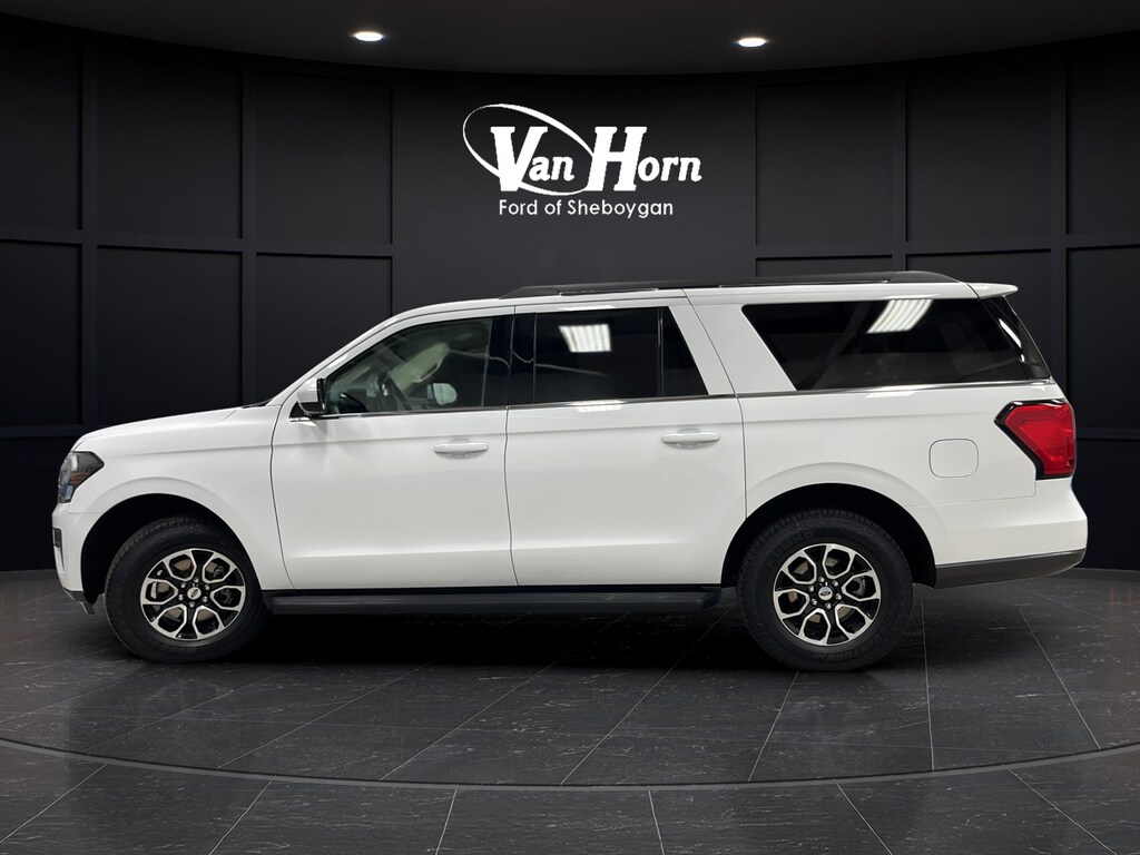 Used 2024 Ford Expedition Max XLT SUV
