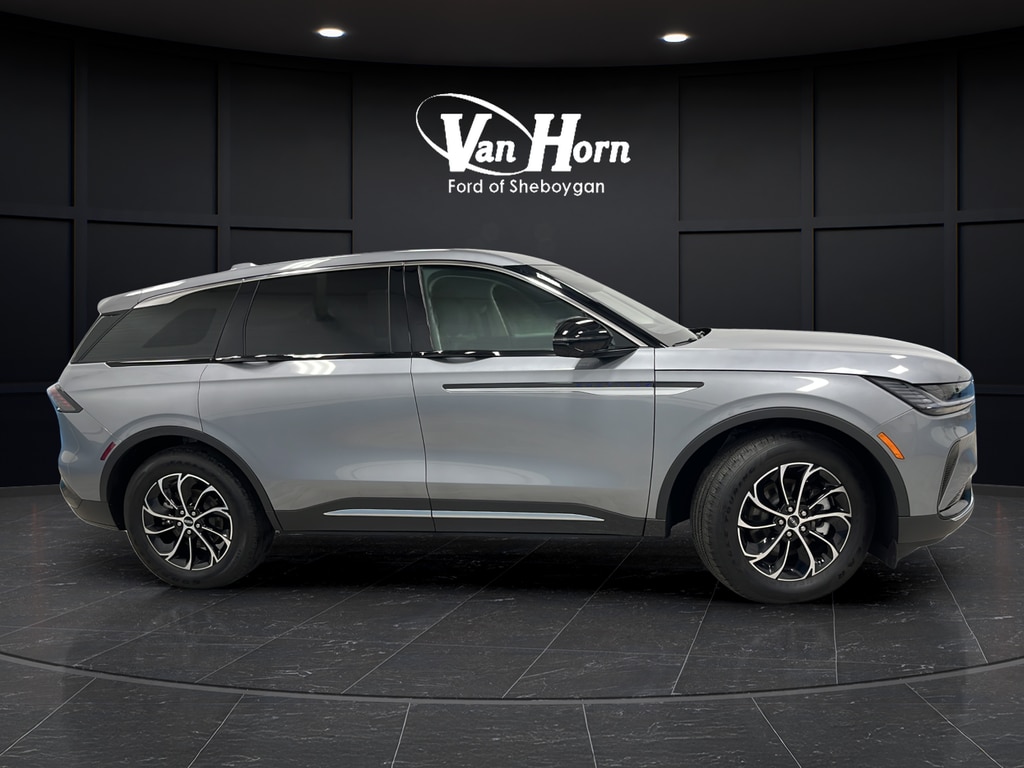 Used 2025 Lincoln Nautilus Premiere SUV