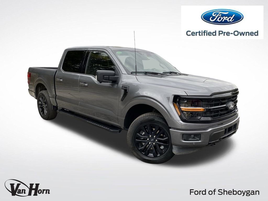 2025 Ford F-150 XLT's photo