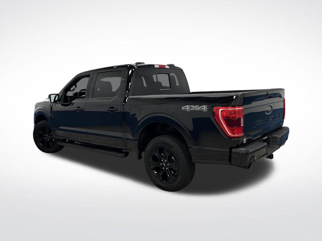 2023 Ford F-150 XLT photo 3