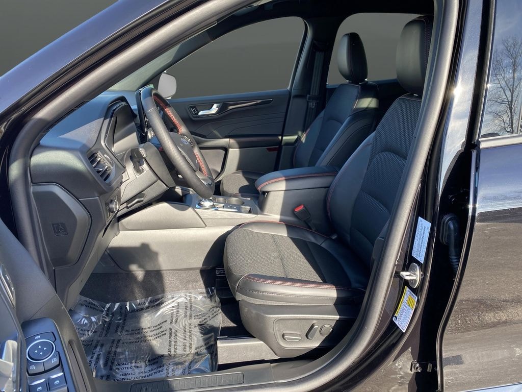 New 2026 Ford Escape ST-Line Elite SUV