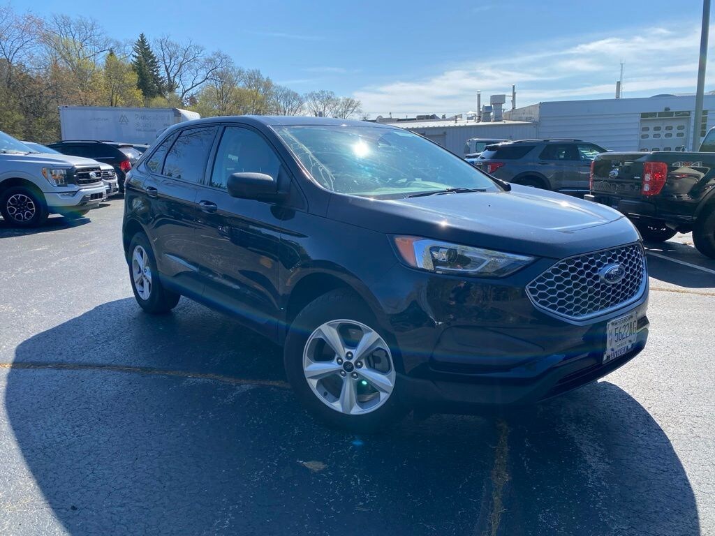 Certified 2024 Ford Edge SE SUV